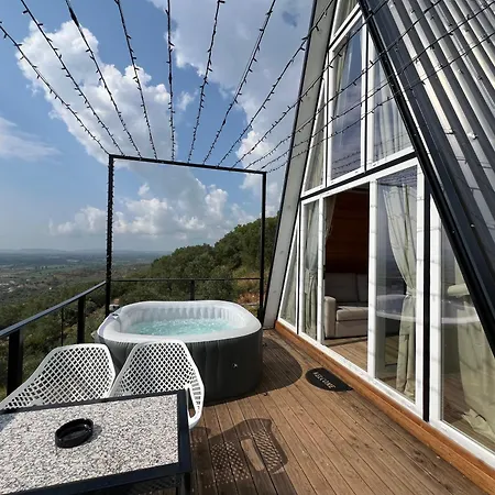 Doel House Zues شكودر