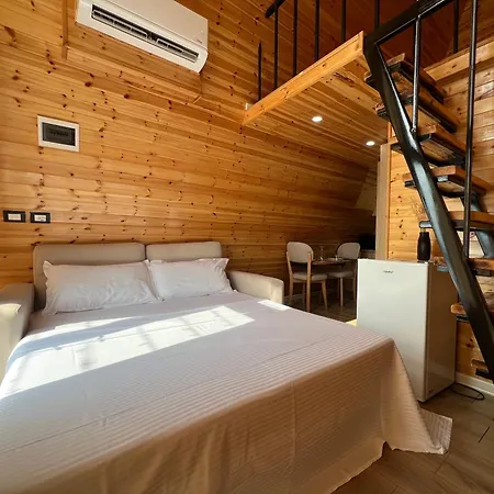 Doel House Zues Villa