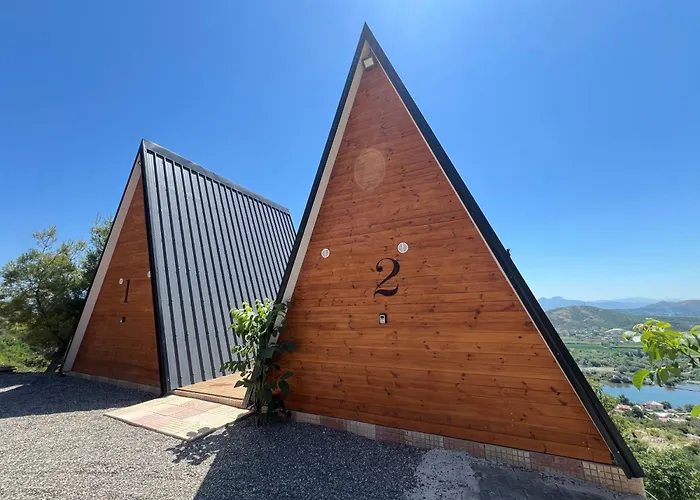 Doel House Zues * Shkodër